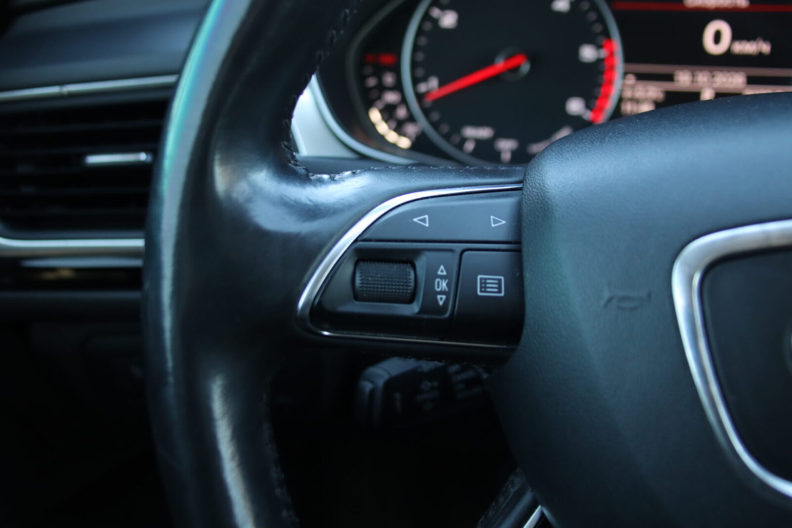 AUDI A6 LIMOUSINE