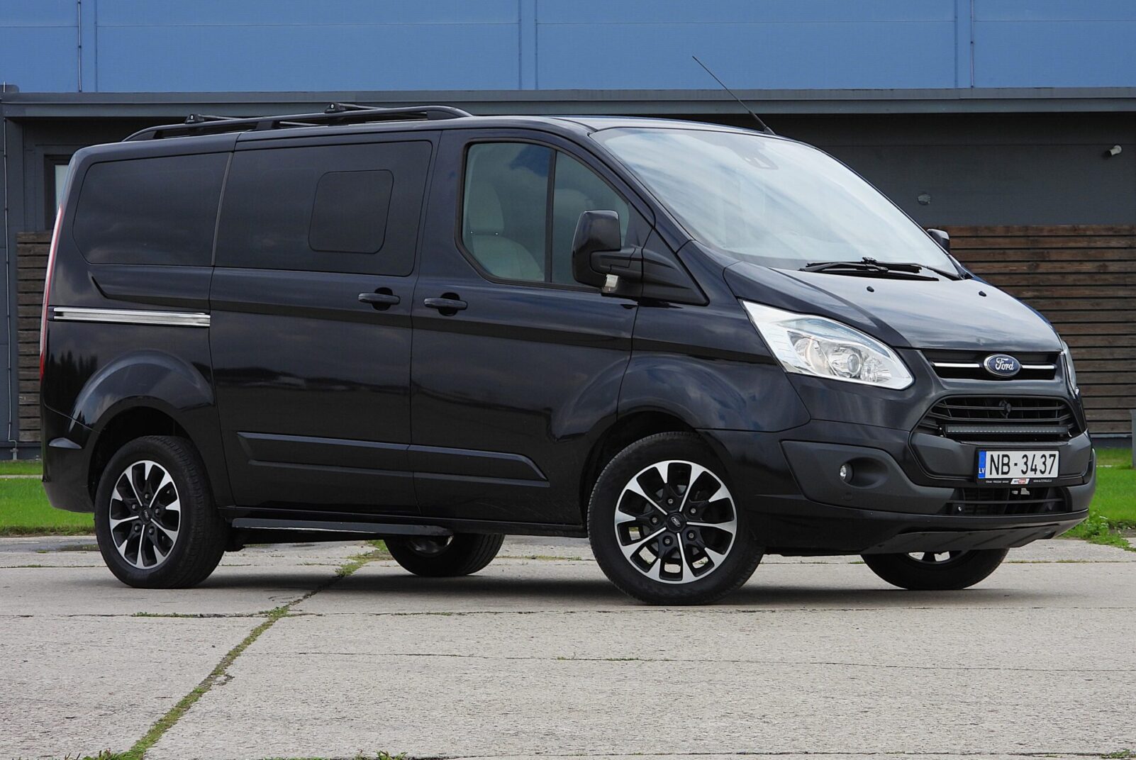FORD TOURNEO CUSTOM