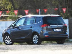OPEL ZAFIRA TOURER