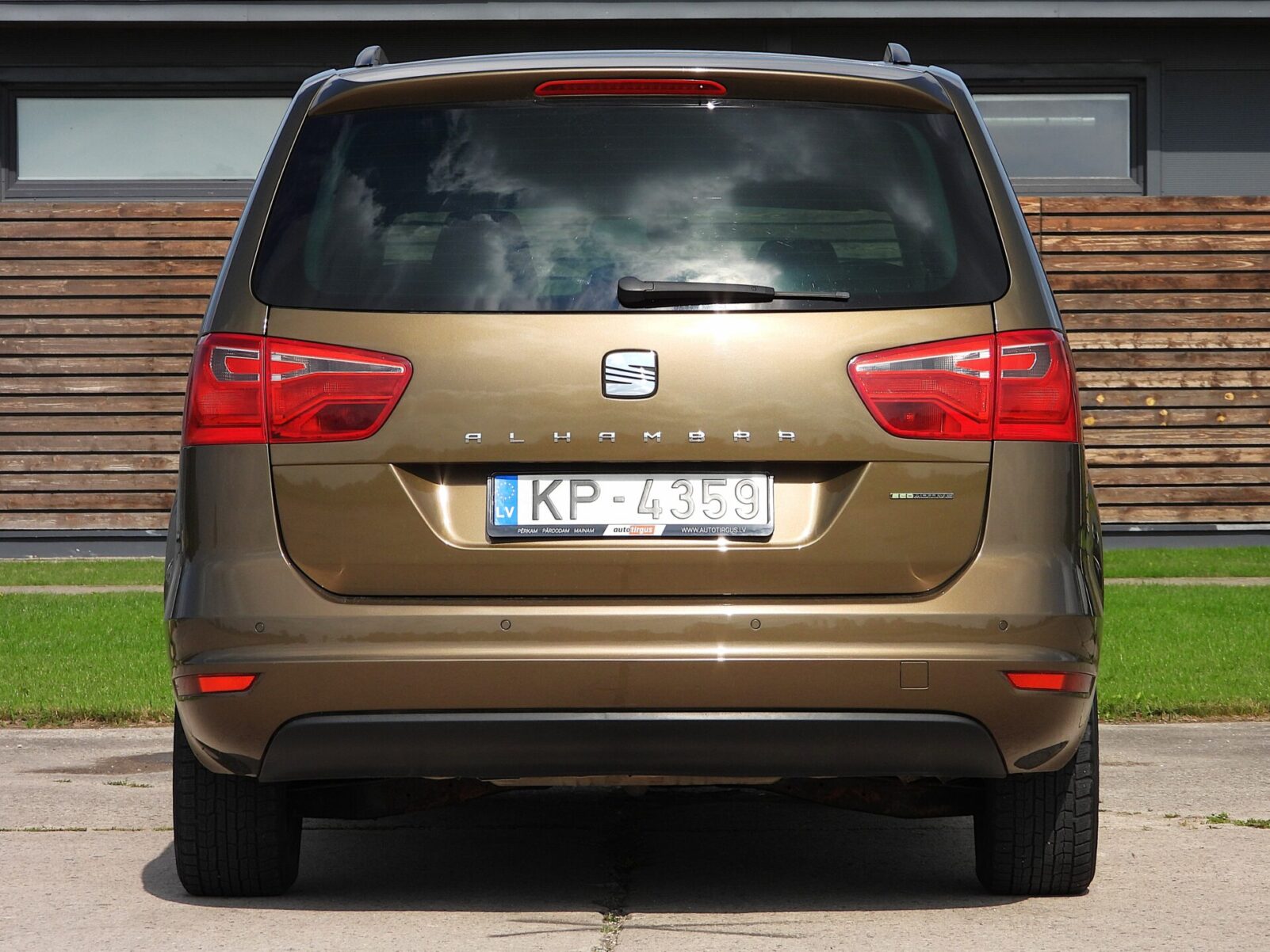 SEAT ALHAMBRA