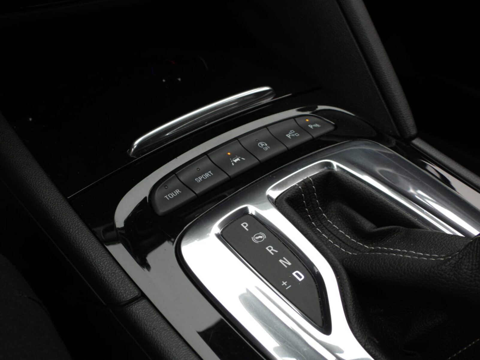 OPEL INSIGNIA SPORTS TOURER