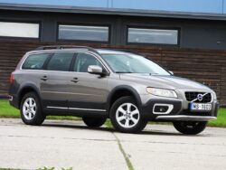 VOLVO XC70