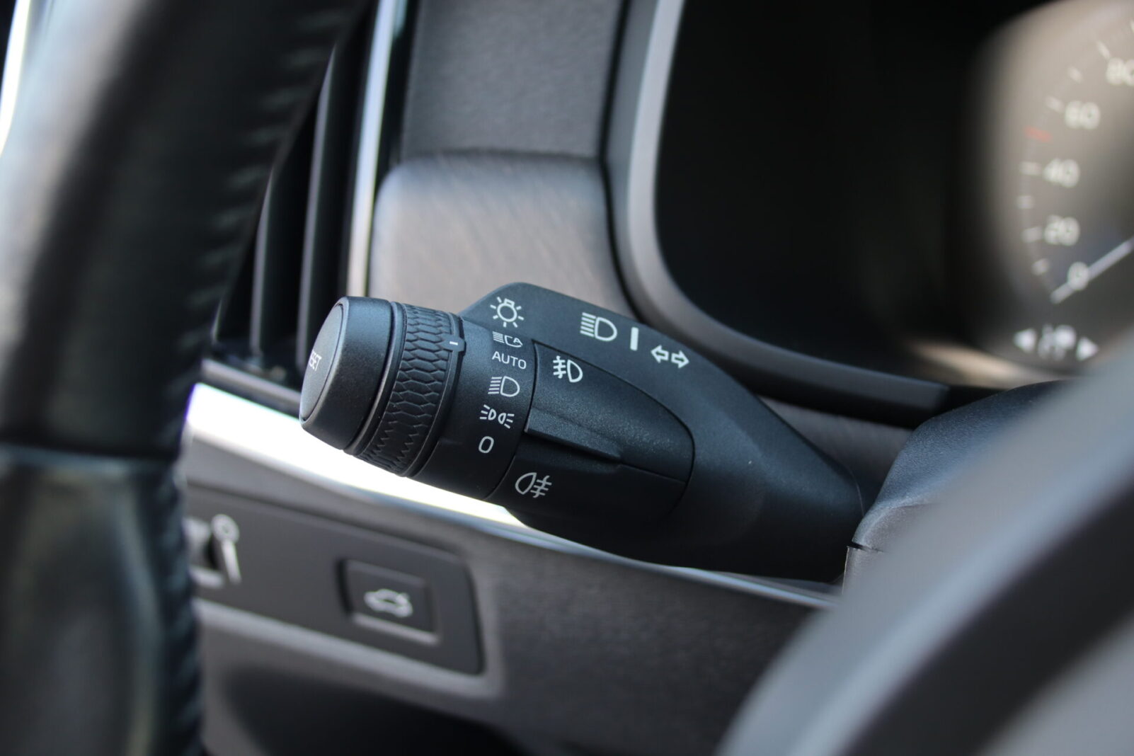 VOLVO V90 CROSS COUNTRY