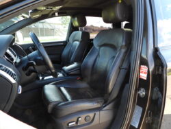 AUDI Q7 S-line