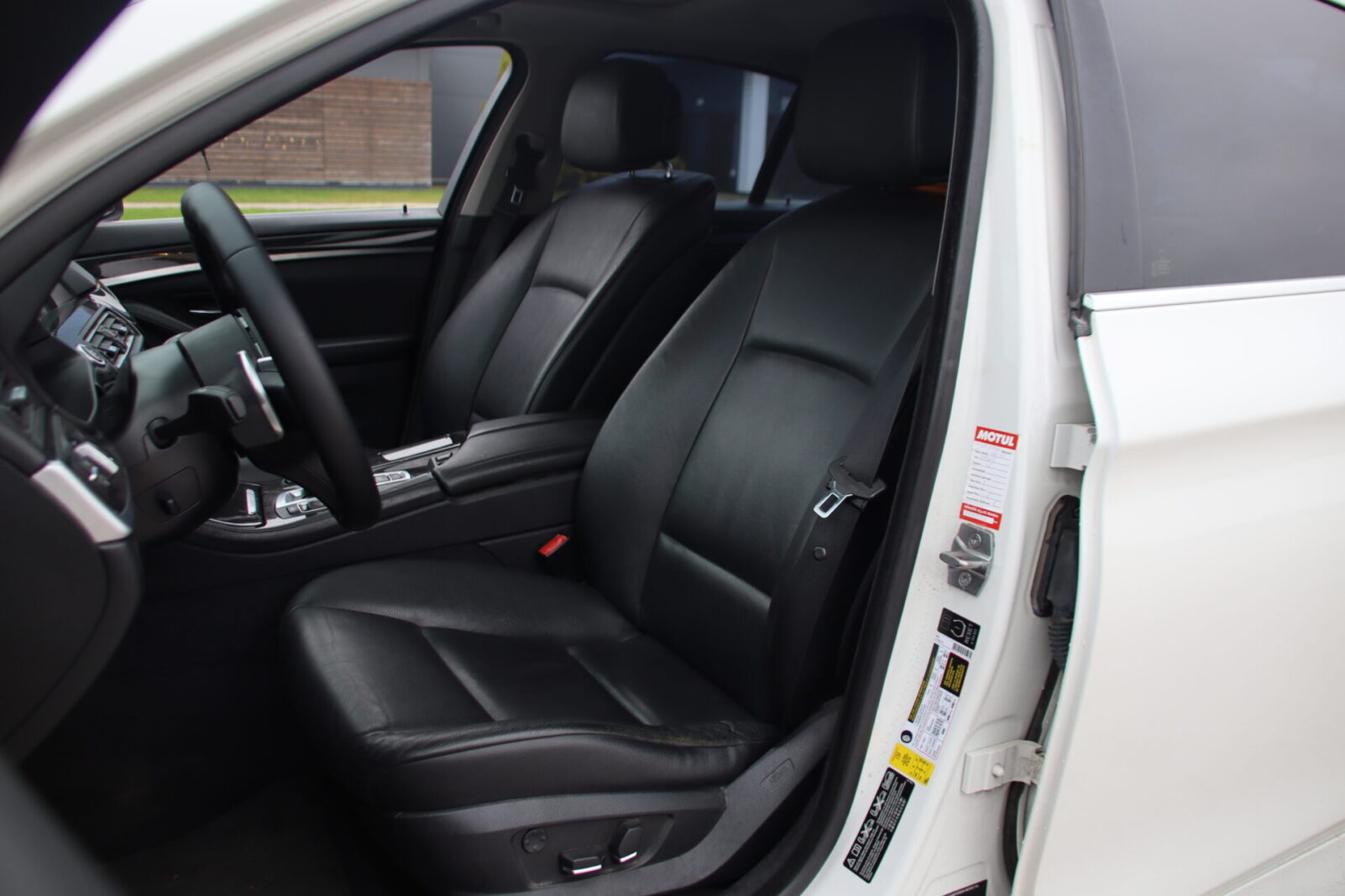 BMW ACTIVE HYBRID 5