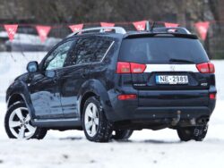 PEUGEOT 4007