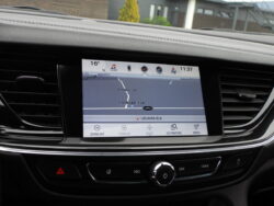 OPEL INSIGNIA SPORTS TOURER