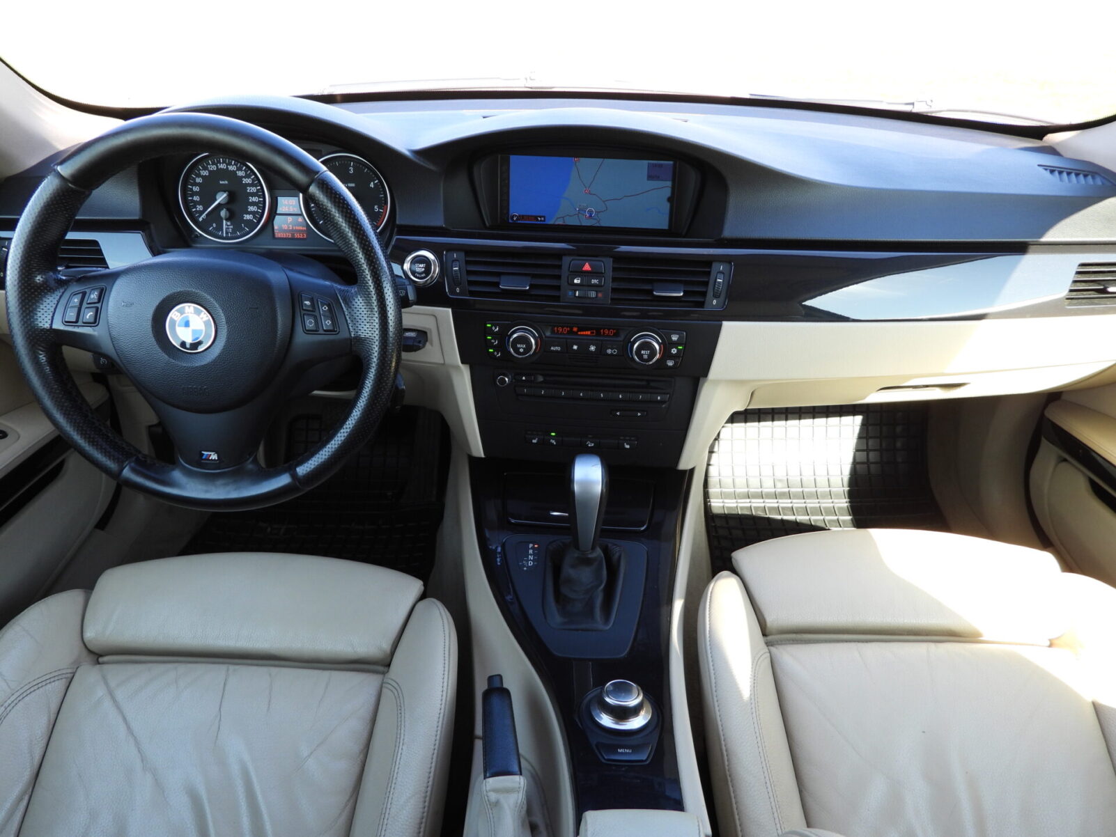 BMW 330 M-PACK