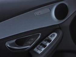 MERCEDES BENZ C220 D