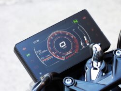 CFMOTO 650NK