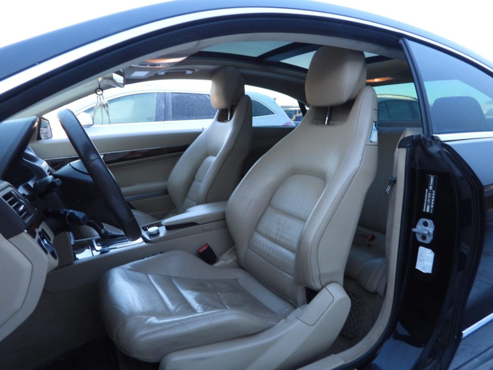 MERCEDES BENZ E350