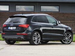 AUDI SQ5