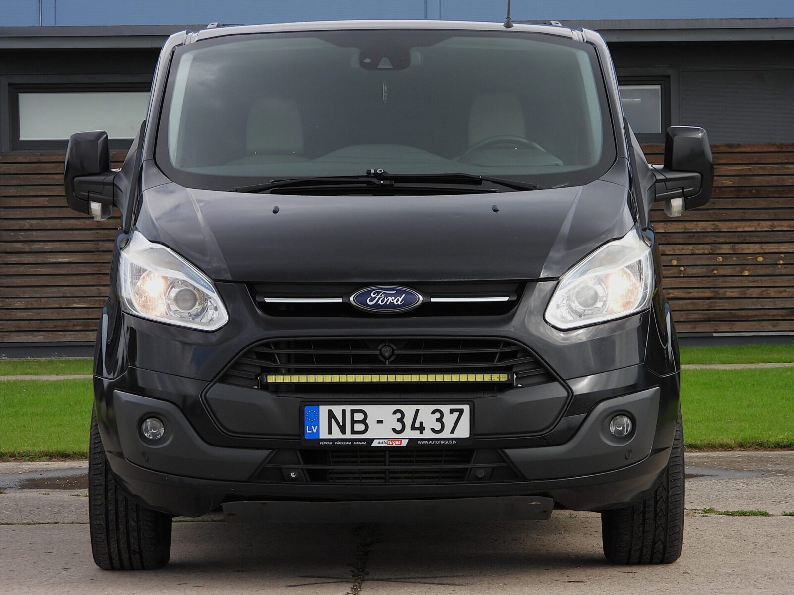 FORD TOURNEO CUSTOM