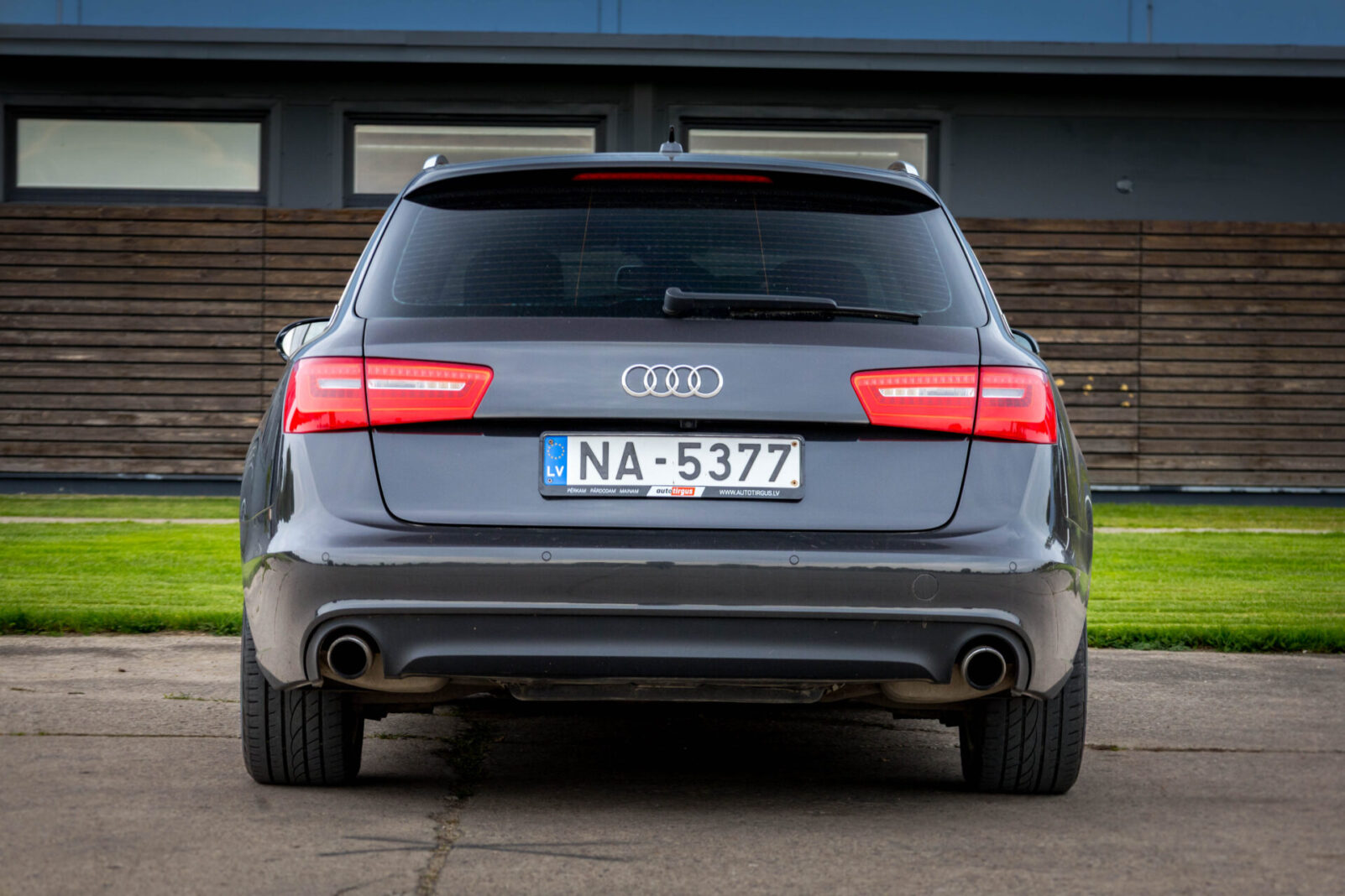 AUDI A6 AVANT
