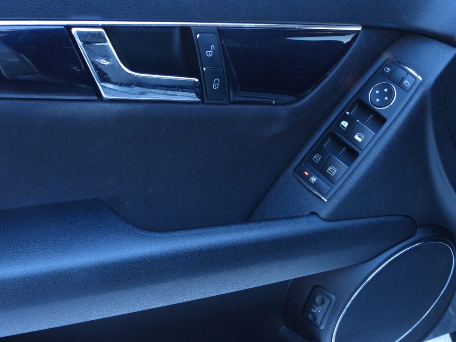 Mercedes Benz C220