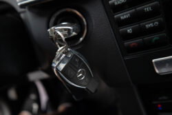 MERCEDES BENZ E200 CDI