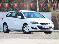 OPEL ASTRA SPORTS TOURER