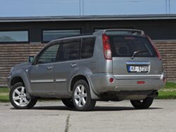 NISSAN X-TRAIL