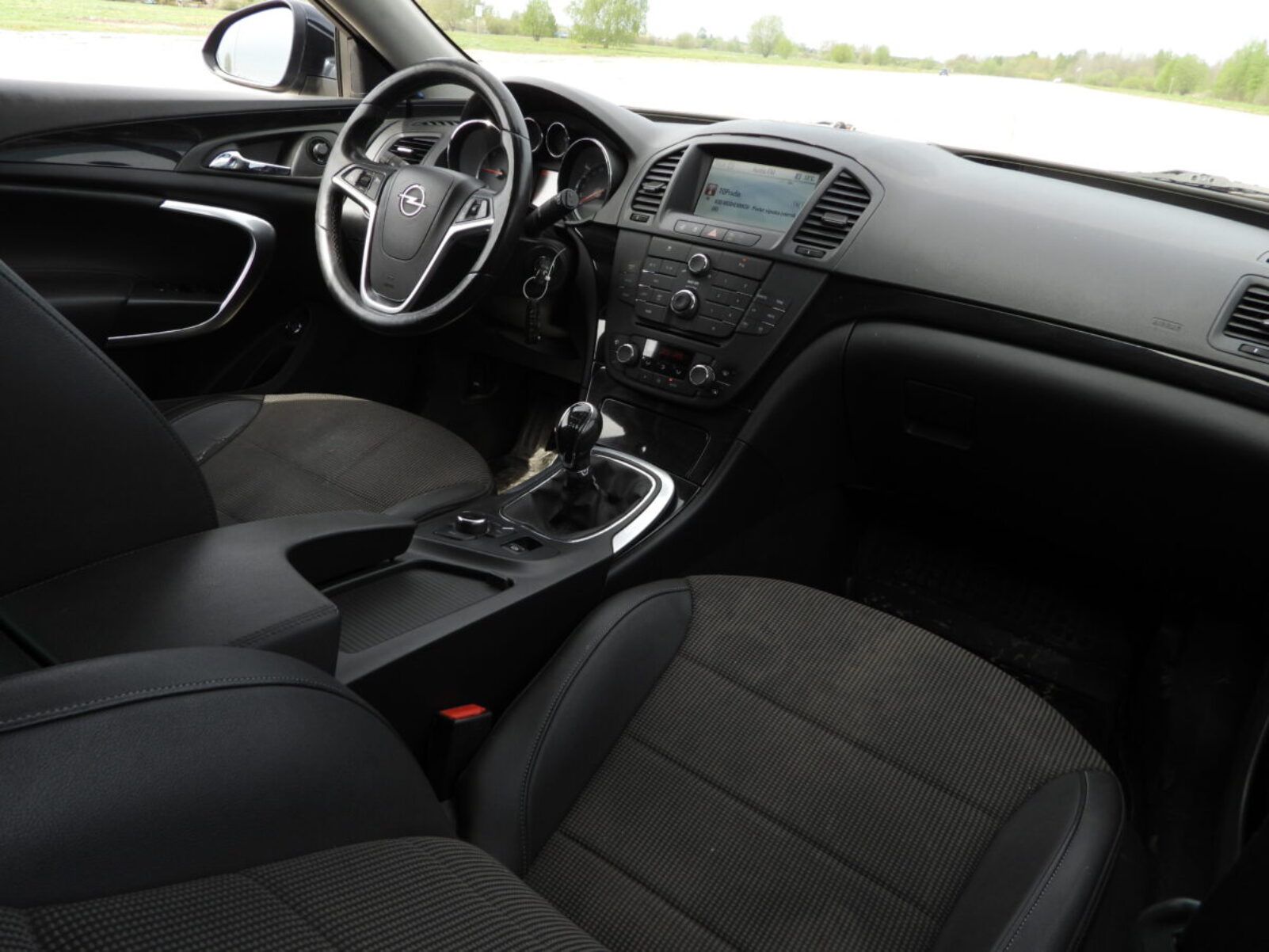 OPEL INSIGNIA SPORTS TOURER