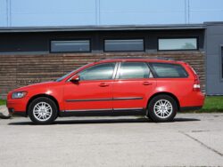 VOLVO V50