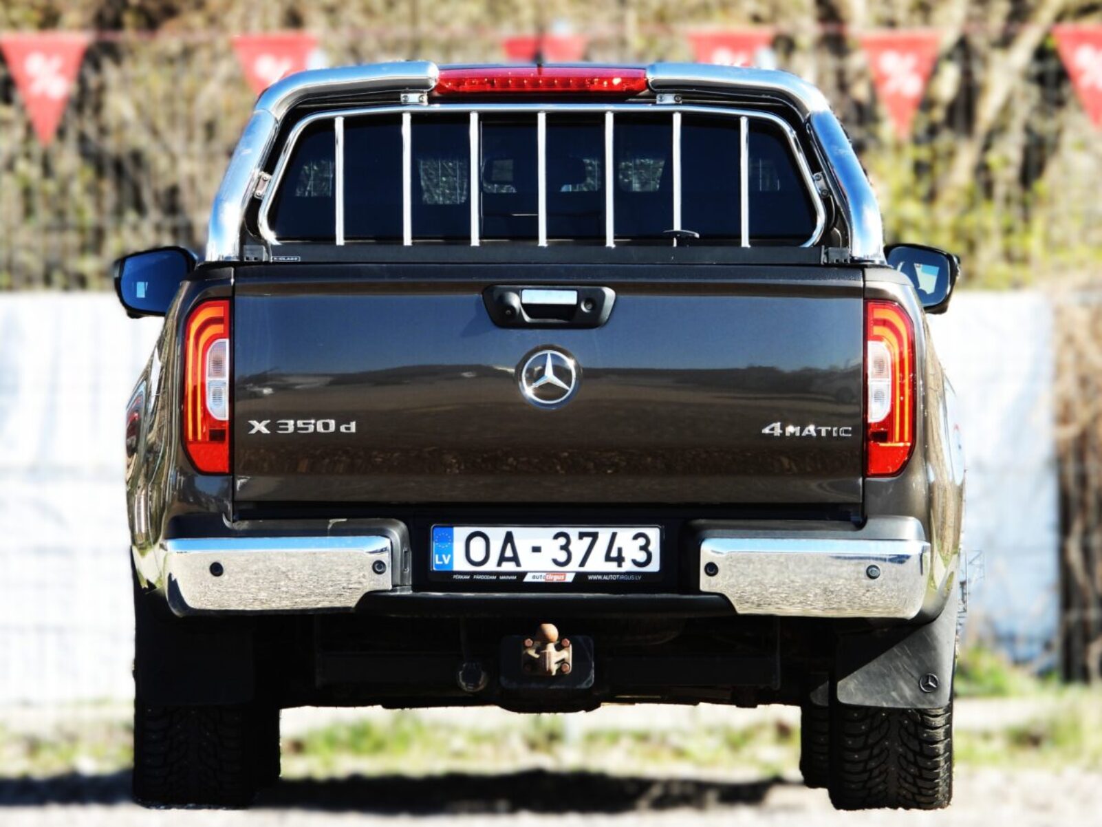 Mercedes X350D