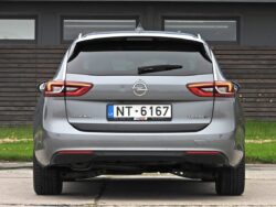 OPEL INSIGNIA SPORTS TOURER