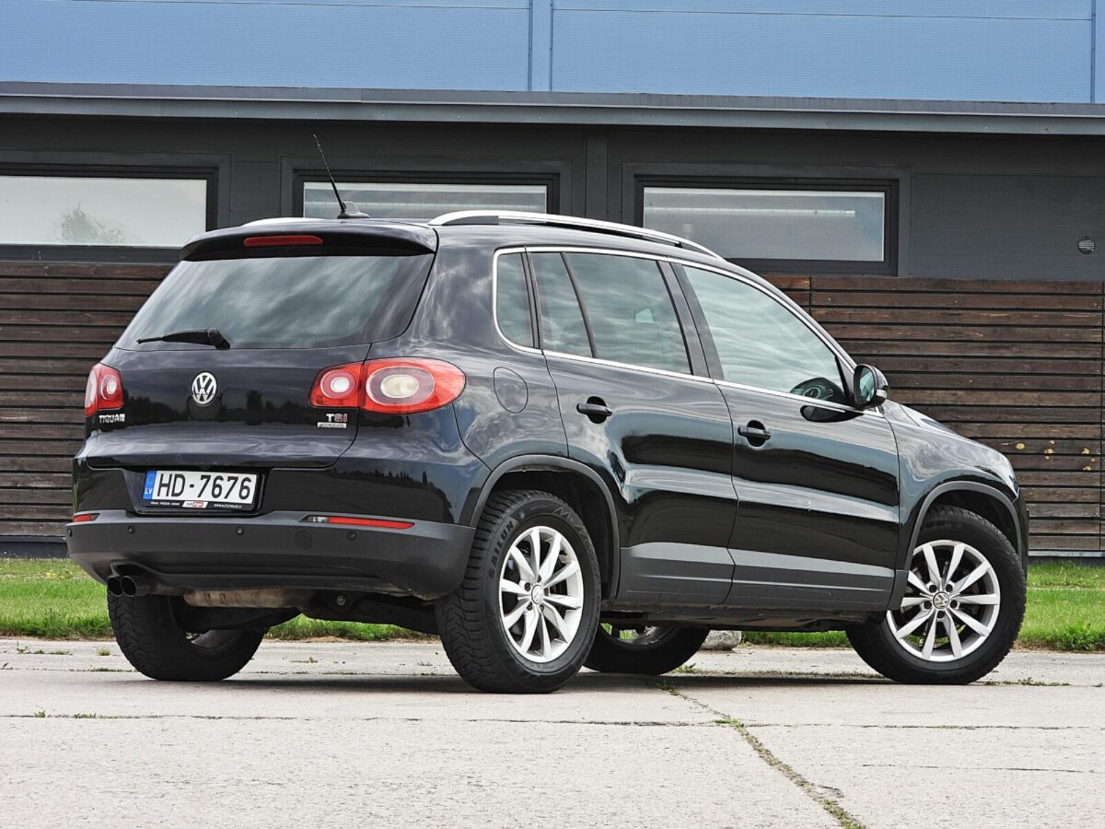 VW TIGUAN