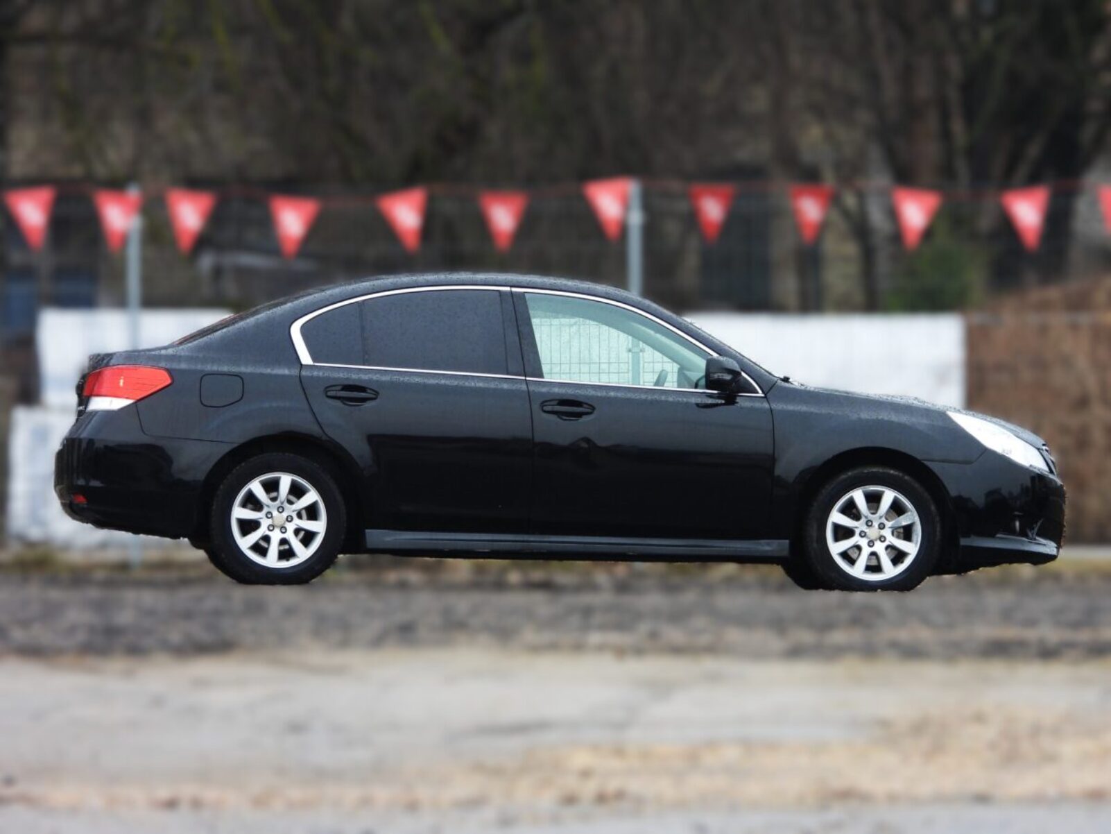 SUBARU LEGACY