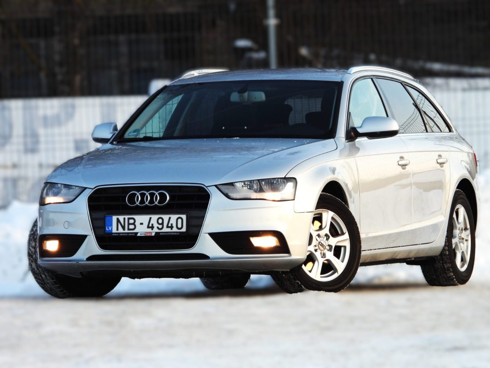 AUDI A4 AVANT
