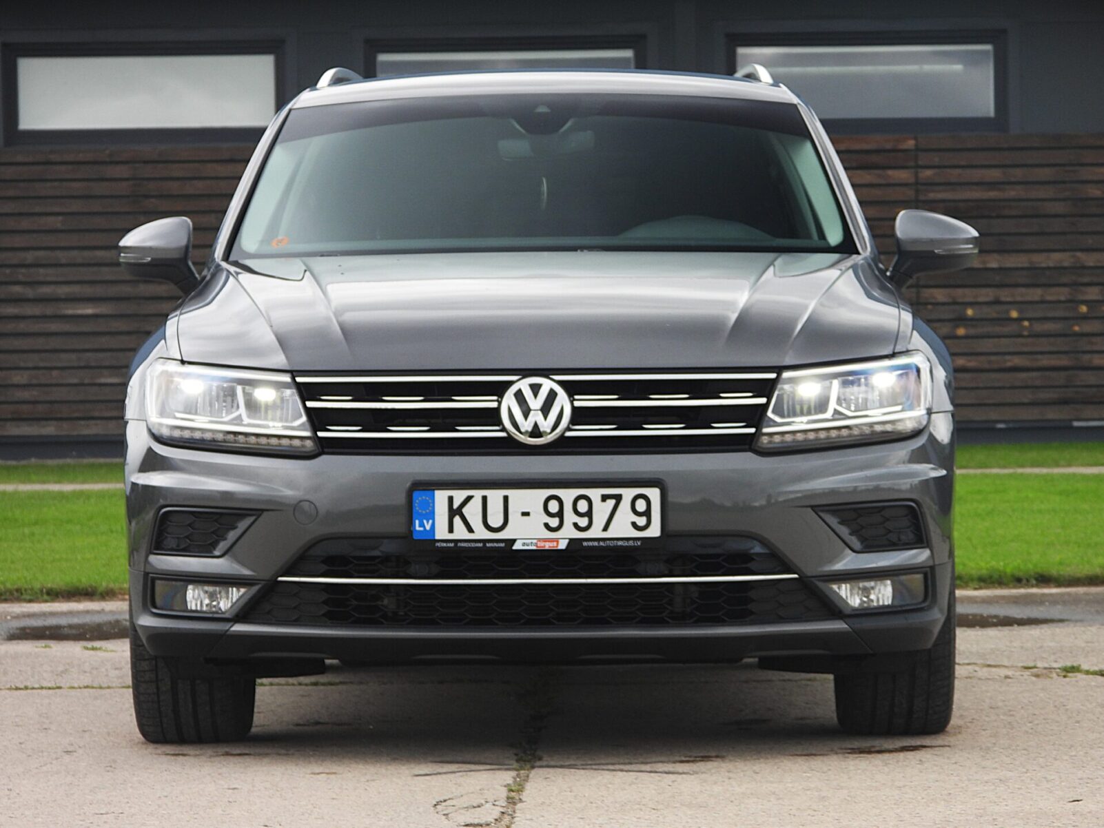 VW TIGUAN