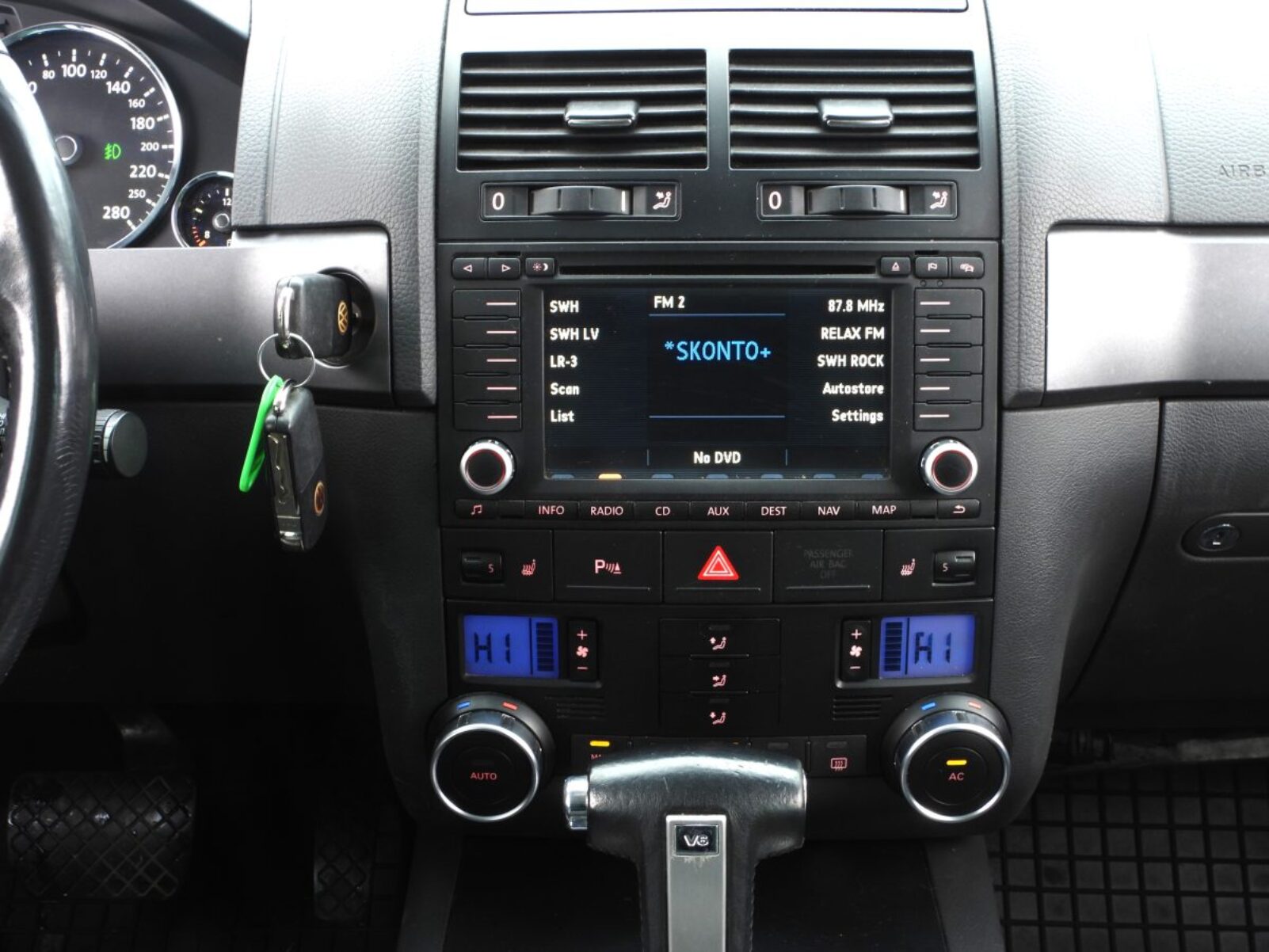 VW TOUAREG