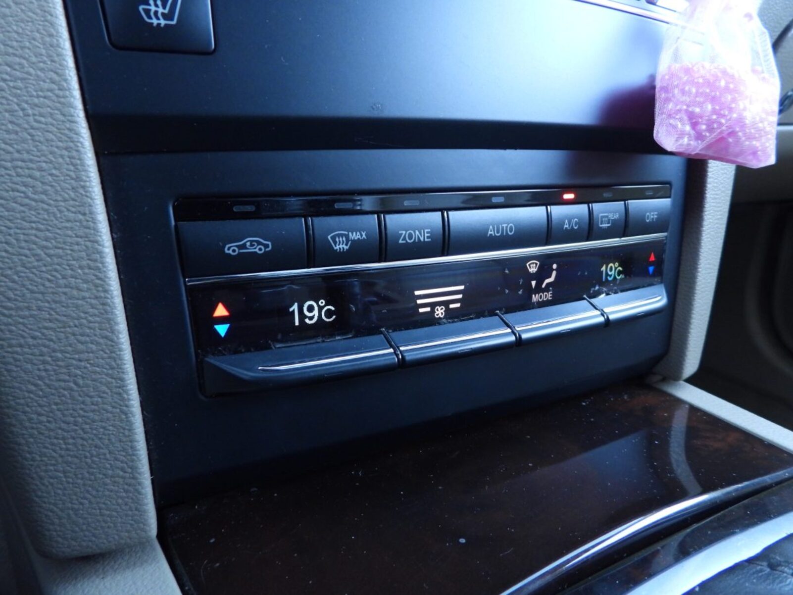 MERCEDES BENZ E350