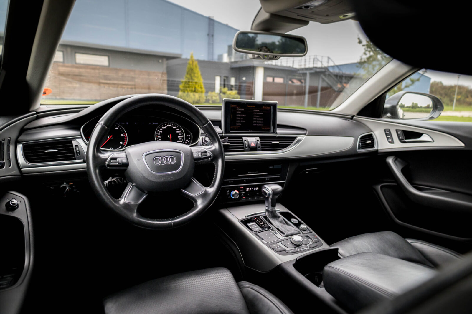AUDI A6 AVANT