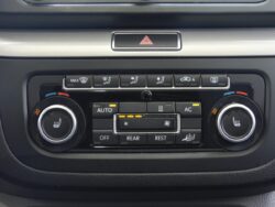 VW SHARAN