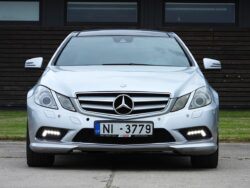 MERCEDES BENZ E350