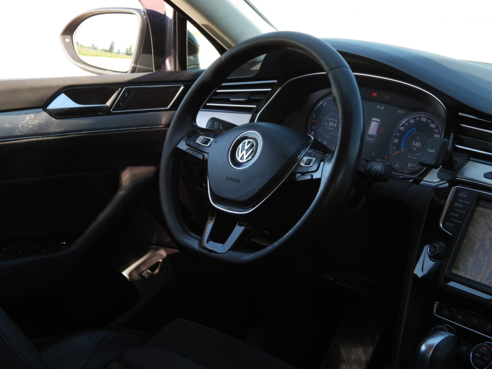 VW PASSAT