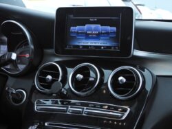 MERCEDES BENZ C220 D