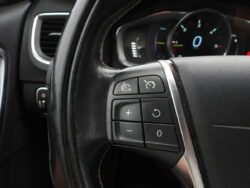 VOLVO V60 PLUG IN HYBRID