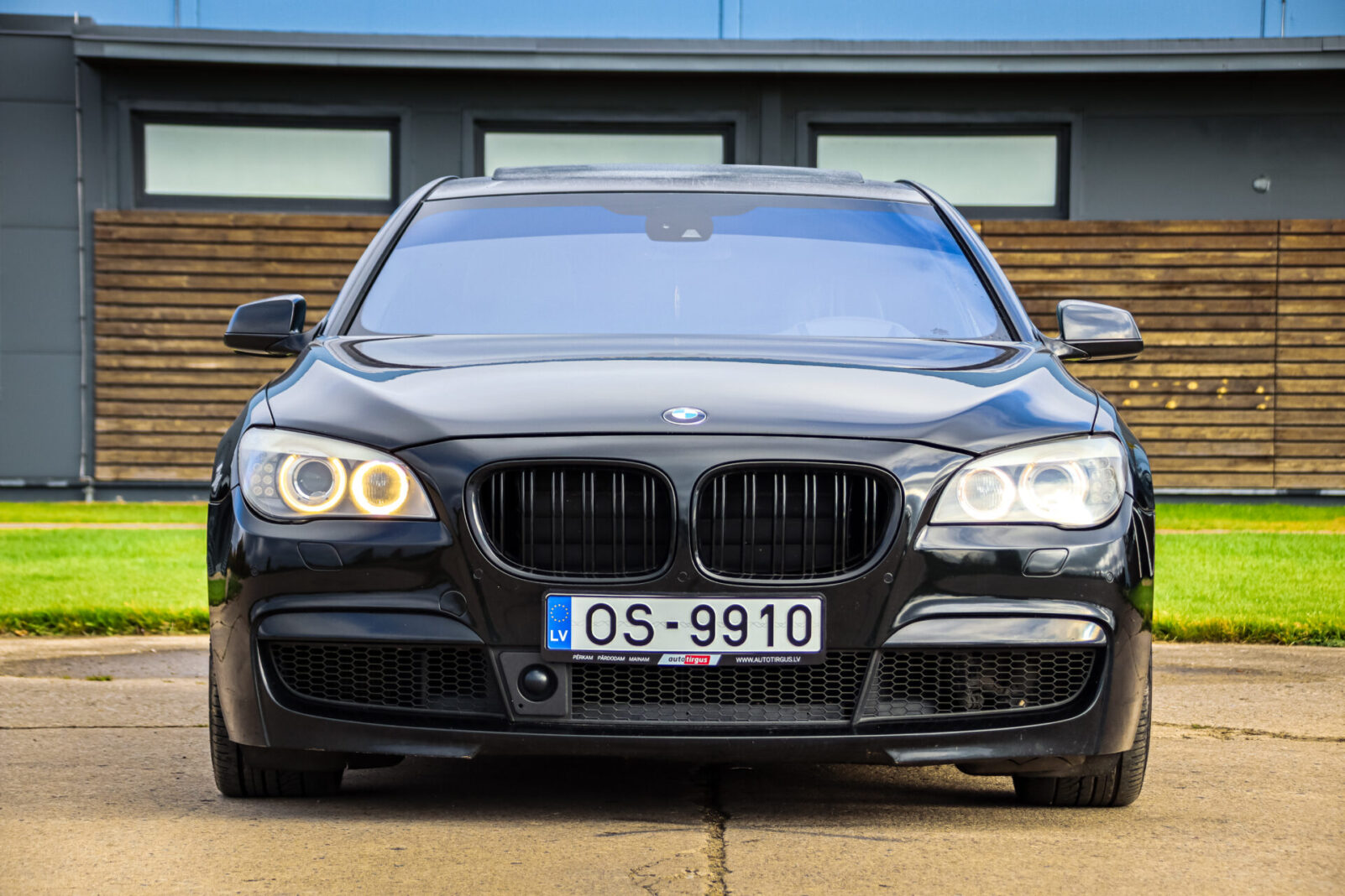 BMW 740 M-PACK