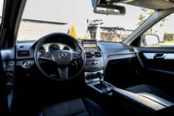 MERCEDES BENZ C320