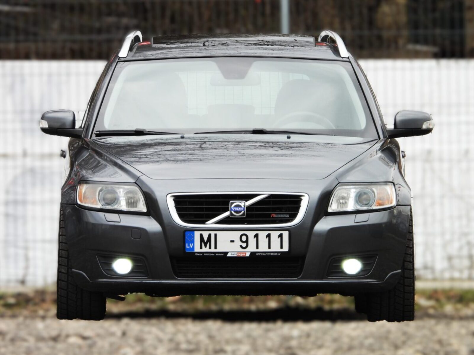VOLVO V50