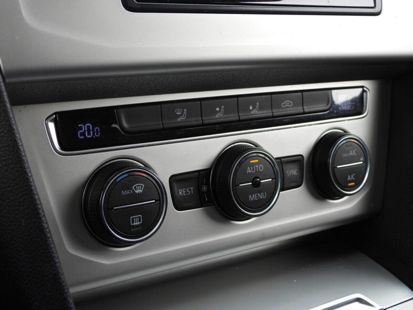 VW PASSAT B8