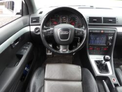 AUDI A4 S-Line