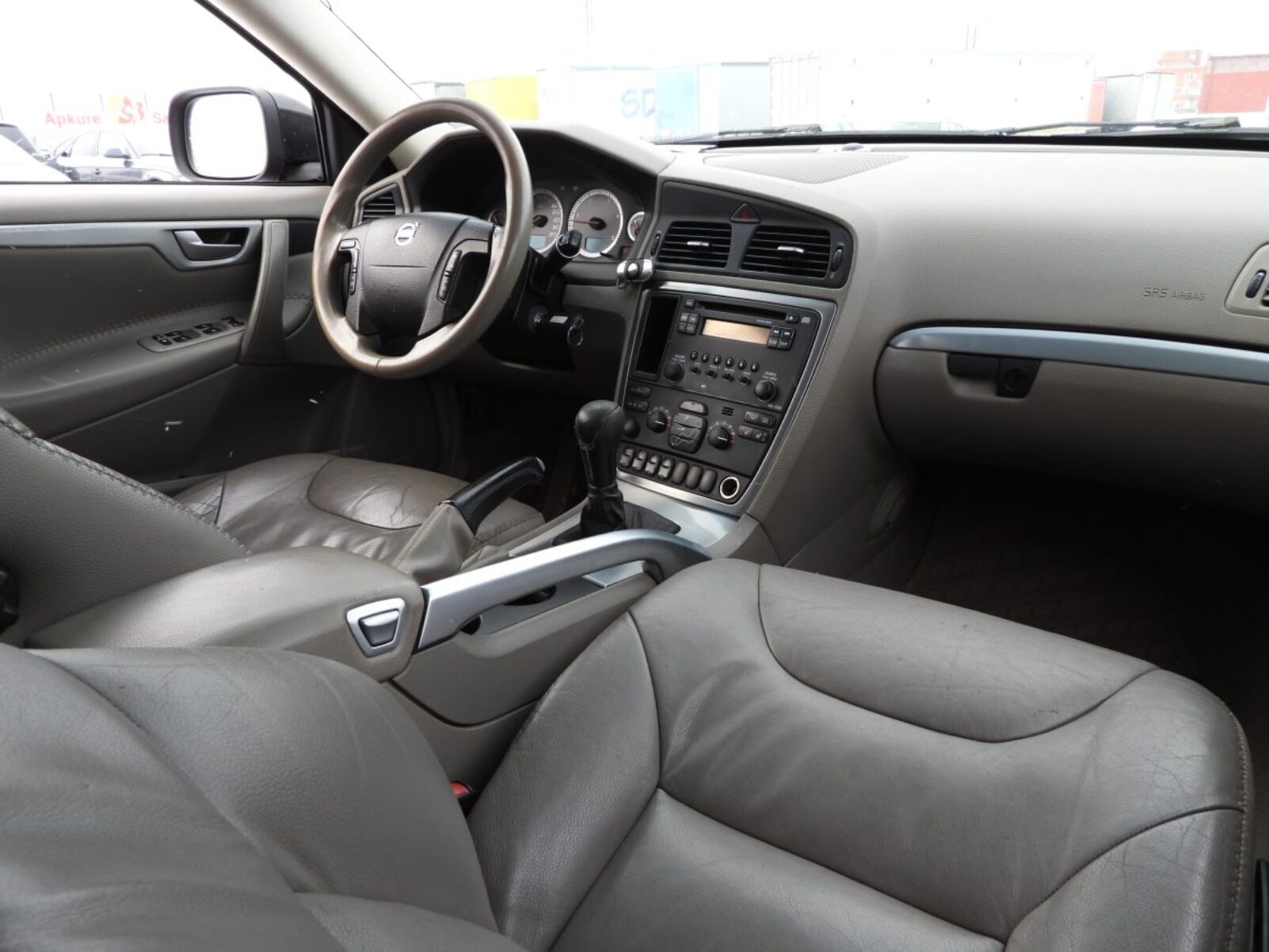 VOLVO XC70