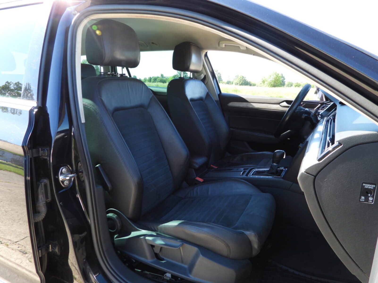 VW PASSAT