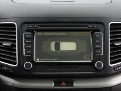 VW SHARAN