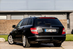 MERCEDES BENZ C320