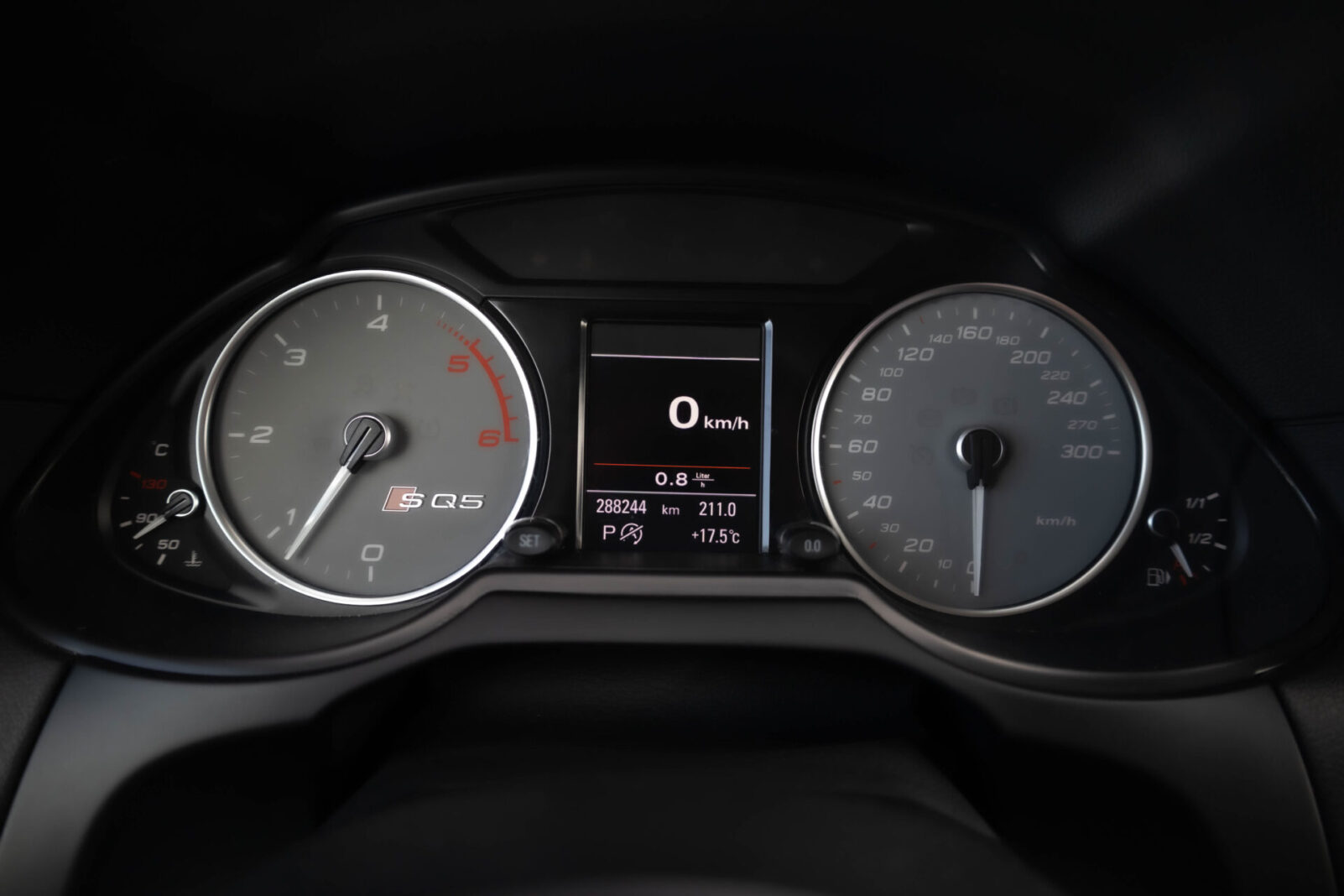 AUDI SQ5