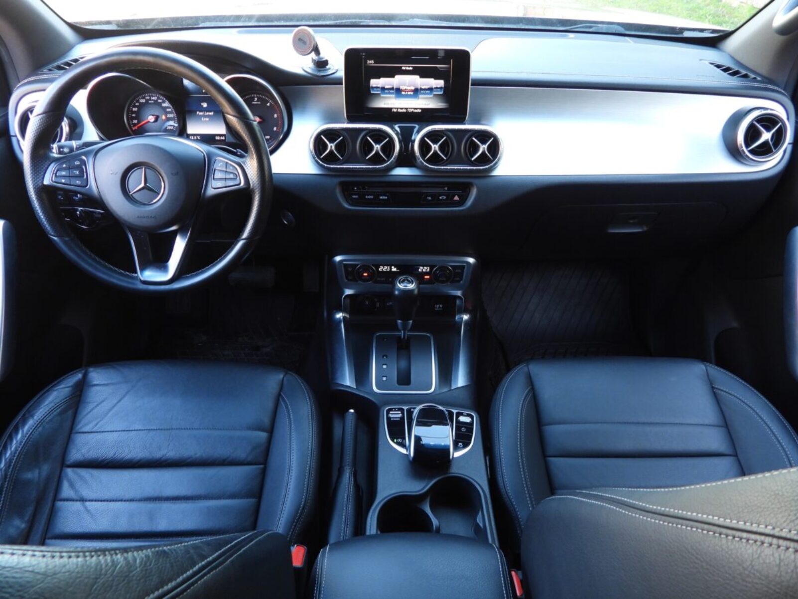 Mercedes X350D