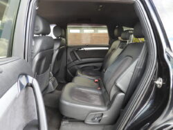 AUDI Q7 S-LINE